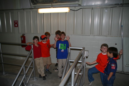 2008-04-02-Scouts-Water-Treatment-Plant-23-Chance-Dax.JPG