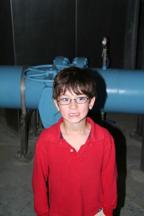 2008-04-02-Scouts-Water-Treatment-Plant-30-Dax.JPG