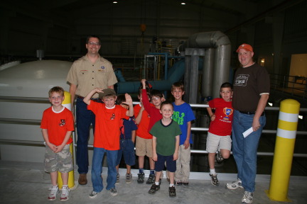 2008-04-02-Scouts-Water-Treatment-Plant-39-Dax-Chance-Matt-Case-Greg.JPG