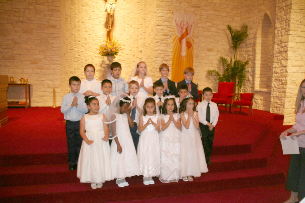 2008/05(May)/03-Chance-First-Communion/1024x768_2008-03-Chance-First-Communion-36.JPG