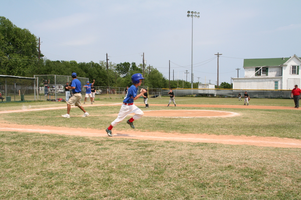 2008/05(May)/04-Chance-Rangers-Tournament-3-games/1024x768_2008-05-04-Chance-Rangers-10.JPG