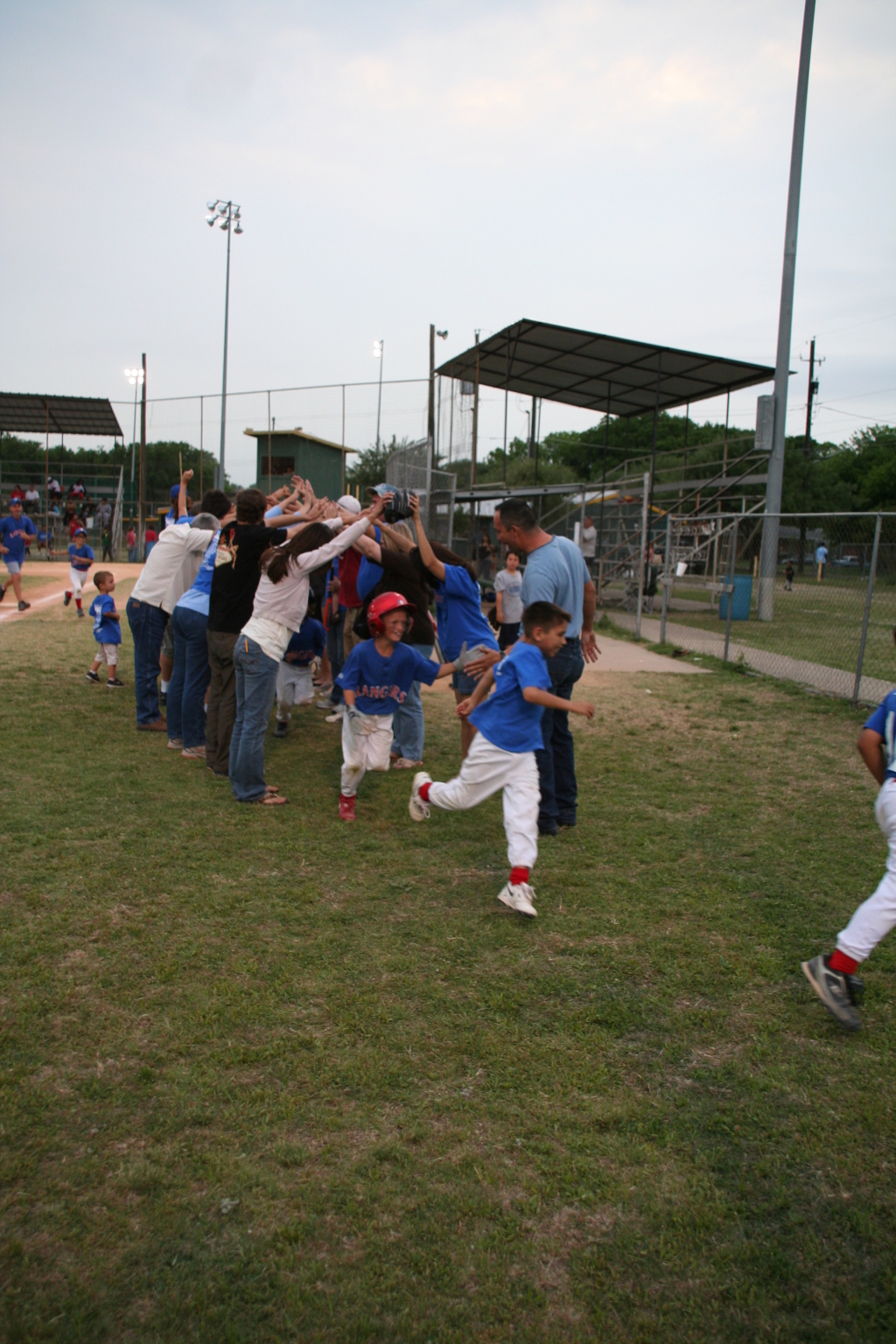 2008/05(May)/04-Chance-Rangers-Tournament-3-games/1024x768_2008-05-04-Chance-Rangers-27.JPG