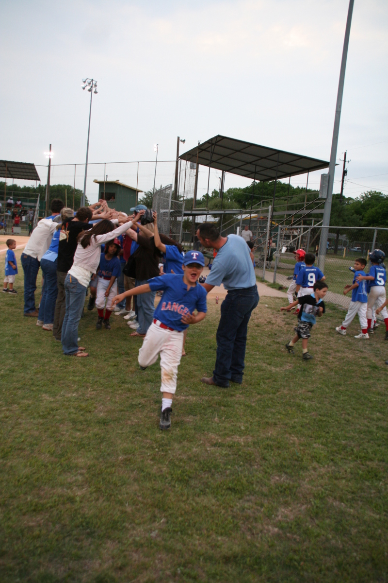 2008/05(May)/04-Chance-Rangers-Tournament-3-games/800x600_2008-05-04-Chance-Rangers-41.JPG