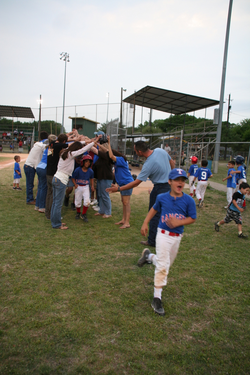 2008/05(May)/04-Chance-Rangers-Tournament-3-games/800x600_2008-05-04-Chance-Rangers-42.JPG