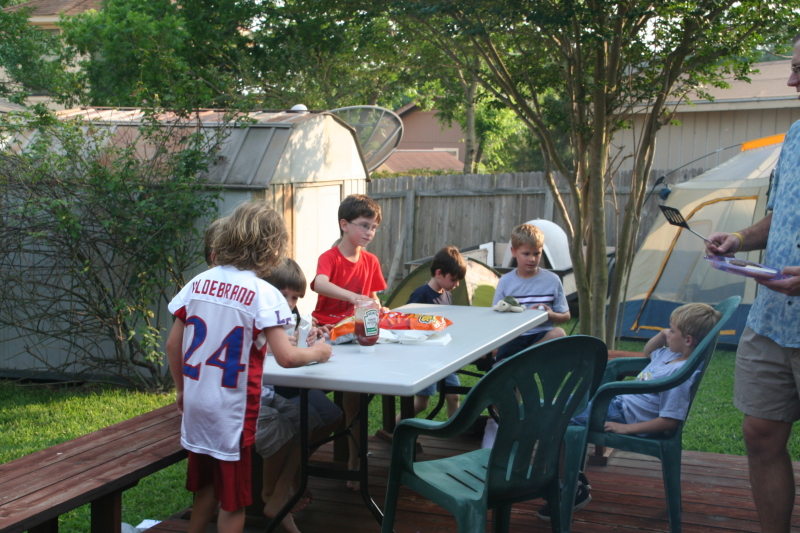 2008/05(May)/09-Dax-Birthday-Party-campout/800x600_2008-05-09-Dax-Birthday-campout-02-Vale-Hayden-JC.JPG