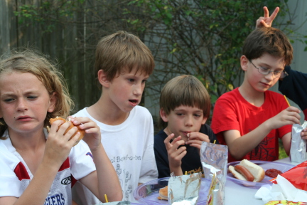 2008-05-09-Dax-Birthday-campout-06-Vale-Chance-Jack.JPG
