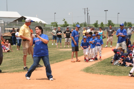 2008-05-10-Chance-Rangers-Closing-Ceremony-03.JPG