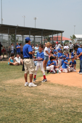 2008-05-10-Chance-Rangers-Closing-Ceremony-11.JPG