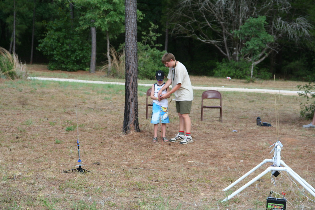 2008/06(June)/Scouts-Camp-Tom-Wooten/Day3/1024x768_2008-06-17-Scouts-Camp-Tom-Wooten-65.JPG