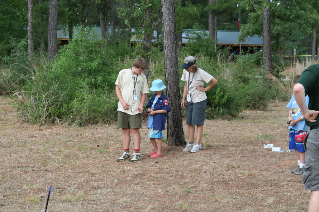 2008/06(June)/Scouts-Camp-Tom-Wooten/Day3/1024x768_2008-06-17-Scouts-Camp-Tom-Wooten-71.JPG