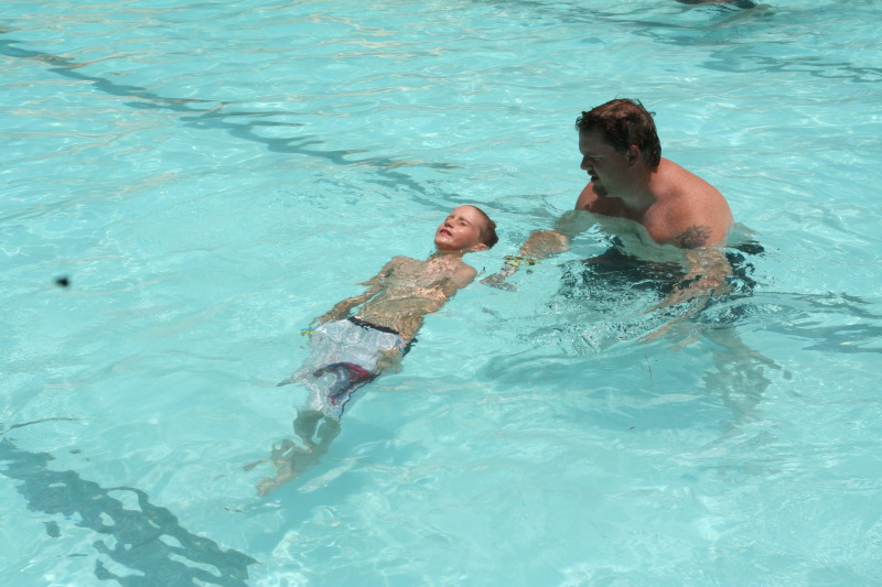 2008/06(June)/Scouts-Camp-Tom-Wooten/Day3/800x600_2008-06-17-Scouts-Camp-Tom-Wooten-37.JPG