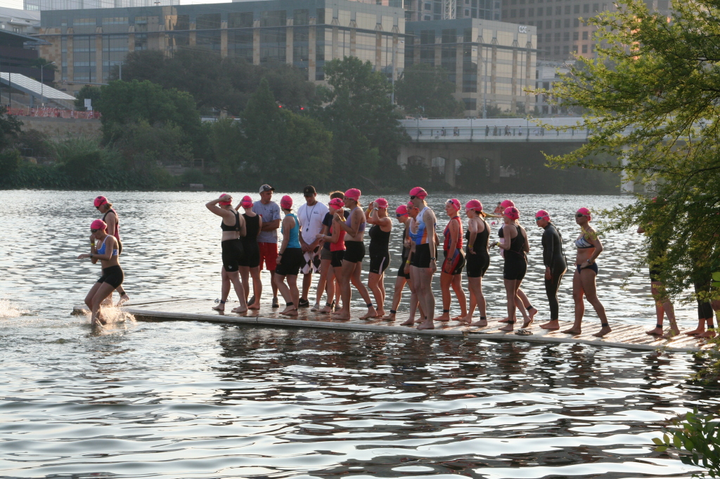 2008/09(September)/01-Austin-Triathalon/1024x768_2008-09-01-Austin-Triathalon-010-Suzi.JPG