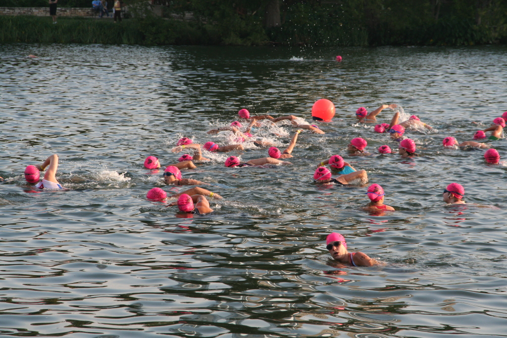 2008/09(September)/01-Austin-Triathalon/1024x768_2008-09-01-Austin-Triathalon-022-Suzi.JPG