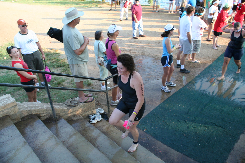 2008/09(September)/01-Austin-Triathalon/1024x768_2008-09-01-Austin-Triathalon-027-Suzi.JPG