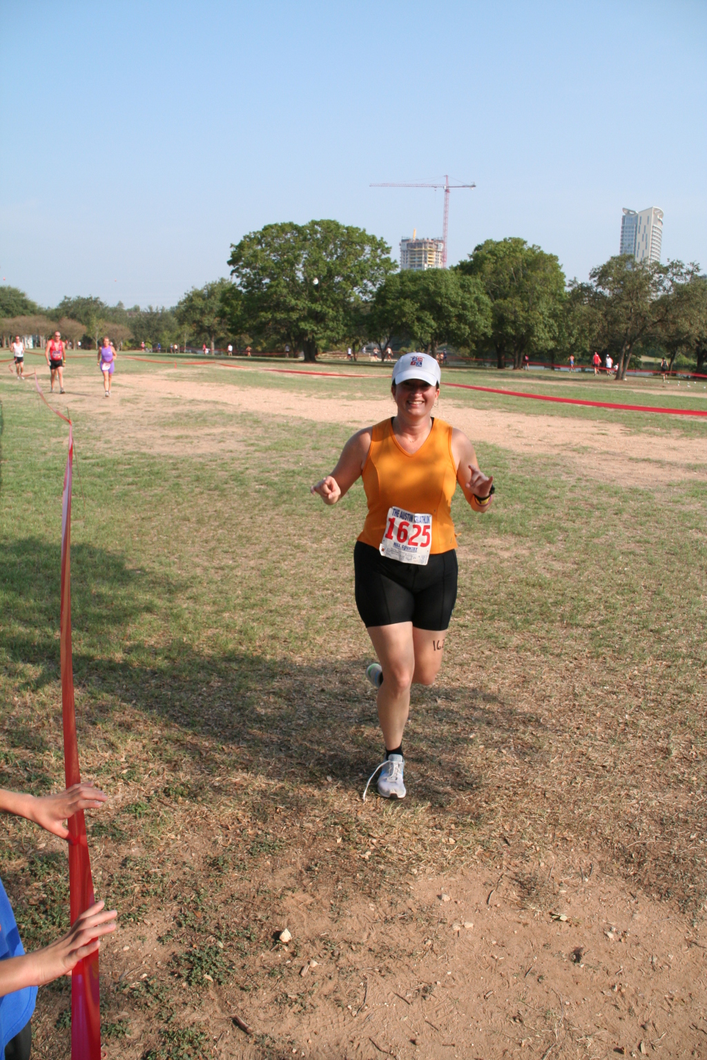 2008/09(September)/01-Austin-Triathalon/1024x768_2008-09-01-Austin-Triathalon-106-Suzi-Run.JPG