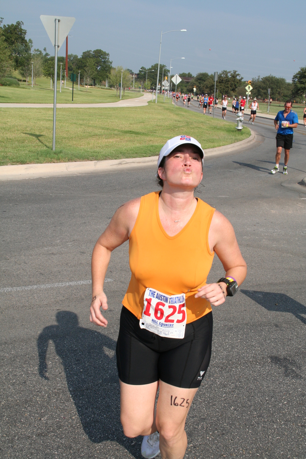 2008/09(September)/01-Austin-Triathalon/1024x768_2008-09-01-Austin-Triathalon-118-Suzi-Run-GOOD.JPG