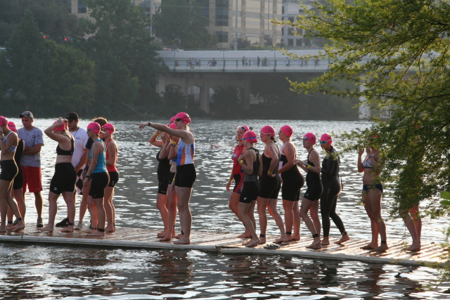 2008/09(September)/01-Austin-Triathalon/640x480_2008-09-01-Austin-Triathalon-009-Suzi.JPG