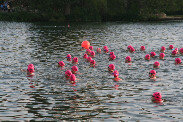 2008/09(September)/01-Austin-Triathalon/640x480_2008-09-01-Austin-Triathalon-019-Suzi.JPG