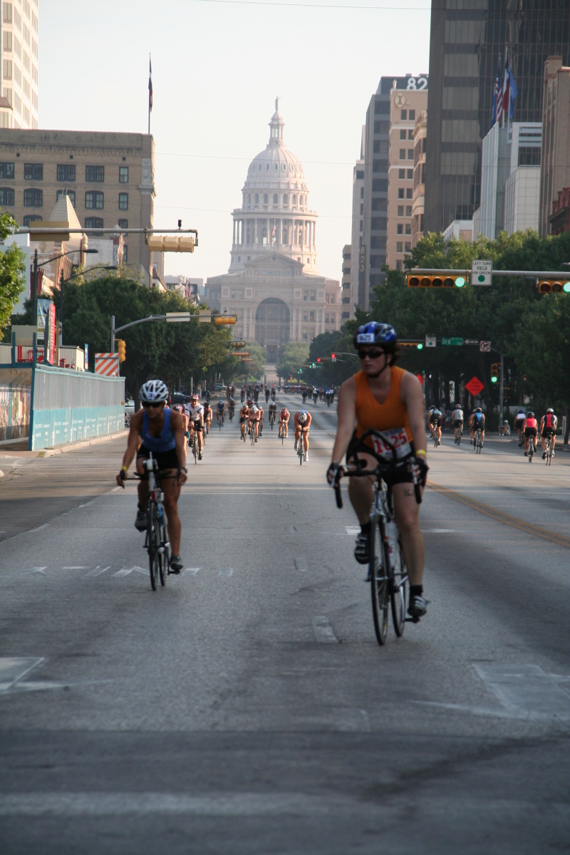 2008-09-01-Austin-Triathalon-054-Suzi-Biking-Capitol.JPG