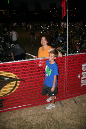 2008-09-01-Austin-Triathalon-002-Suzi-Chance.JPG