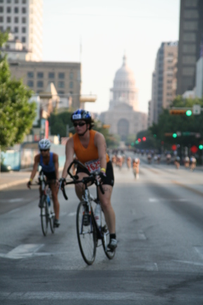 2008-09-01-Austin-Triathalon-056-Suzi-Biking-Capitol.JPG