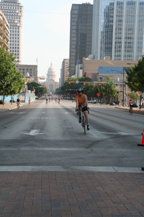 2008-09-01-Austin-Triathalon-071-Suzi-Biking-Capitol.JPG