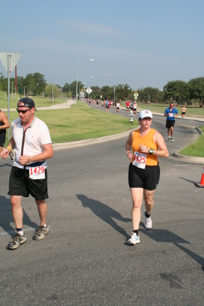 2008-09-01-Austin-Triathalon-115-Suzi-Run.JPG
