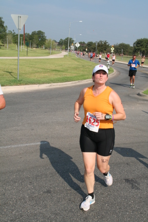2008-09-01-Austin-Triathalon-117-Suzi-Run.JPG