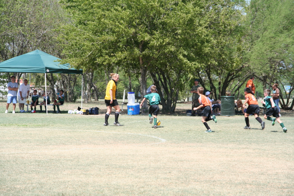 2008/09(September)/06-TigerSharks/1024x768_2008-09-06-TigerSharks-Soccer-23-Paul-Chance.JPG