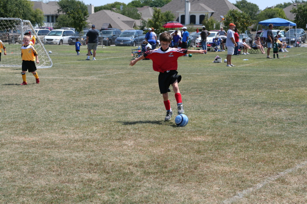2008-09-06-Titans-Soccer-28--Dax.JPG