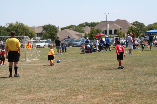 2008-09-06-Titans-Soccer-24--Dax.JPG