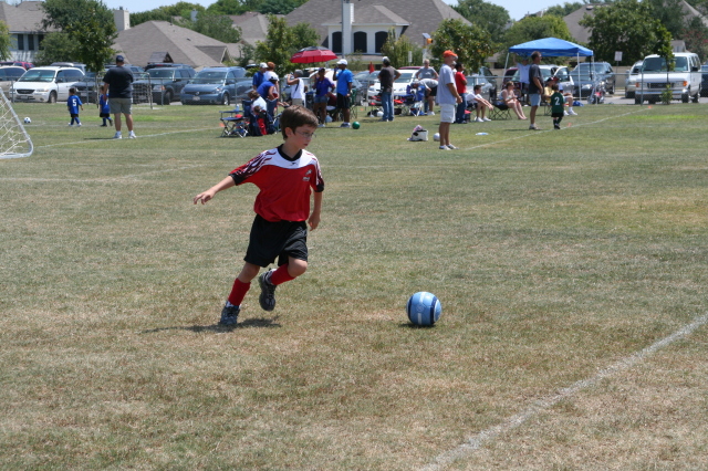 2008-09-06-Titans-Soccer-29--Dax.JPG