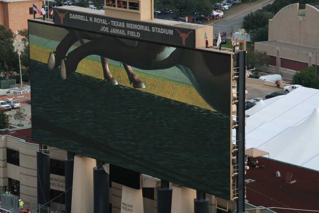 2008/09(September)/20-Longhorn-Rice/1024x768_2008-09-20-UT-Rice-football-11.JPG
