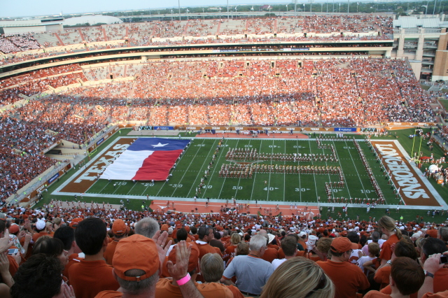 2008/09(September)/20-Longhorn-Rice/640x480_2008-09-20-UT-Rice-football-06.JPG