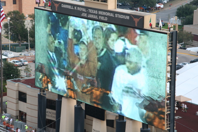 2008/09(September)/20-Longhorn-Rice/640x480_2008-09-20-UT-Rice-football-20.JPG