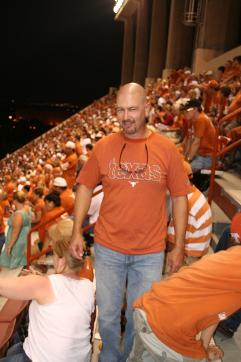 2008-09-20-UT-Rice-football-30-Mike.JPG