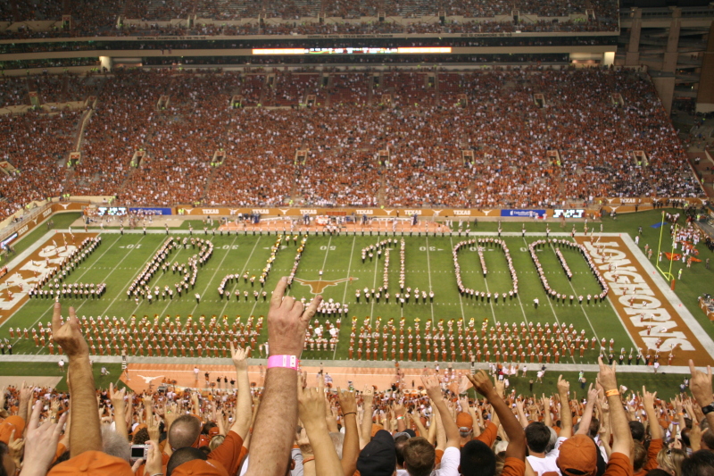 2008-09-20-UT-Rice-football-48-LBJ-100.JPG