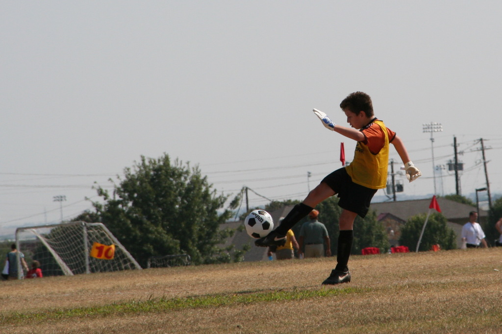 2008/09(September)/20-TigerSharks/2008-09-20-TigerSharks-Soccer-001-Matthew-GOOD.JPG