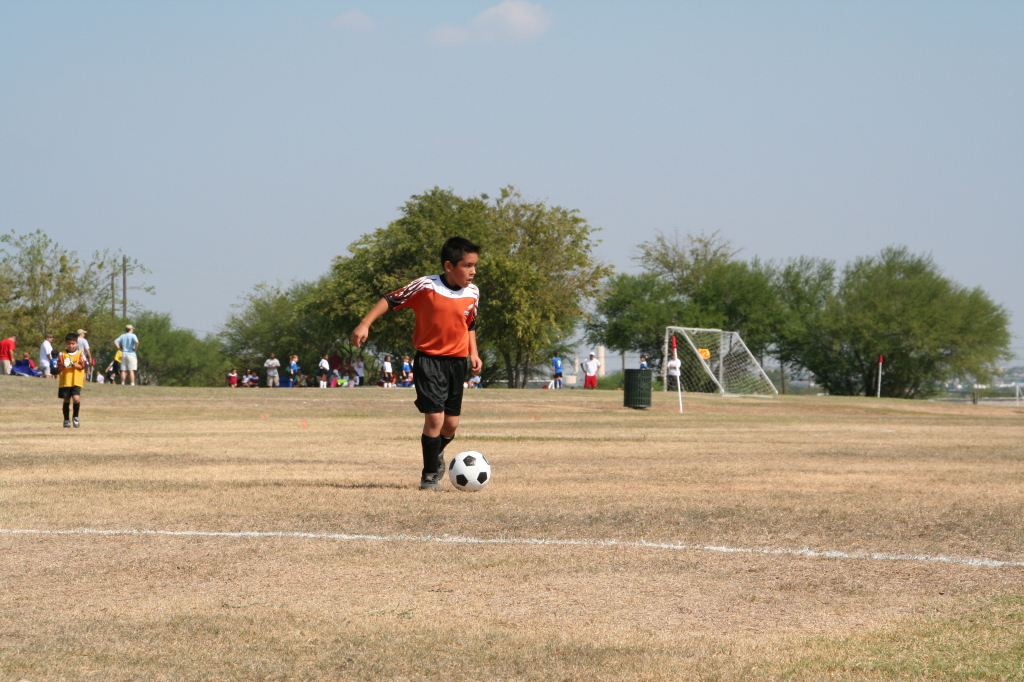 2008-09-20-TigerSharks-Soccer-006-Juan.JPG