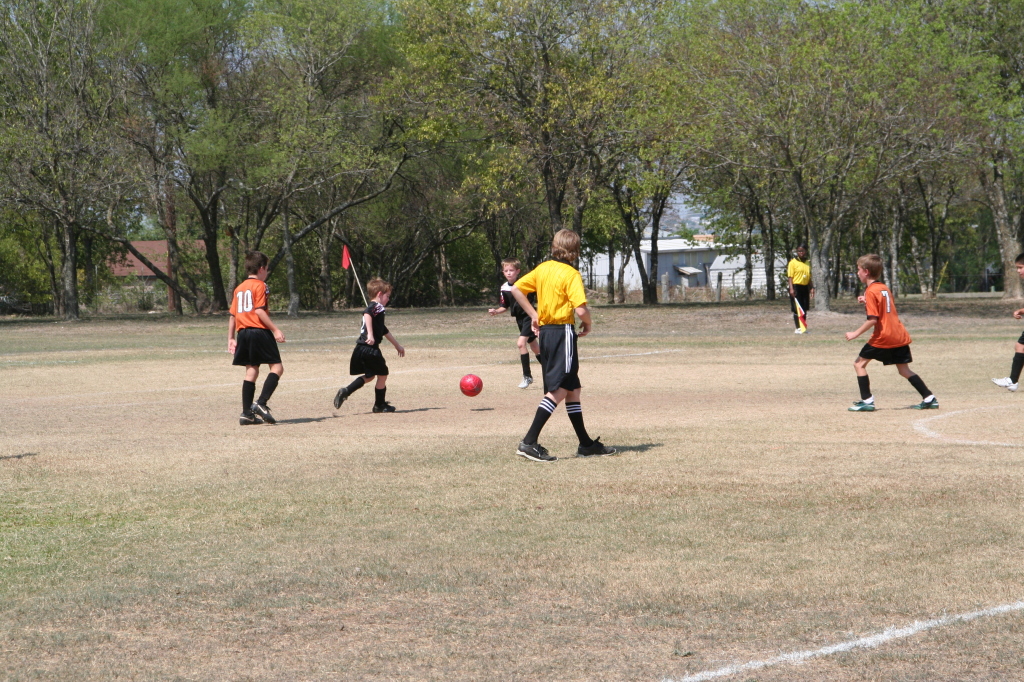 2008/09(September)/20-TigerSharks/1024x768_2008-09-20-TigerSharks-Soccer-028-Matthew-Chance.JPG
