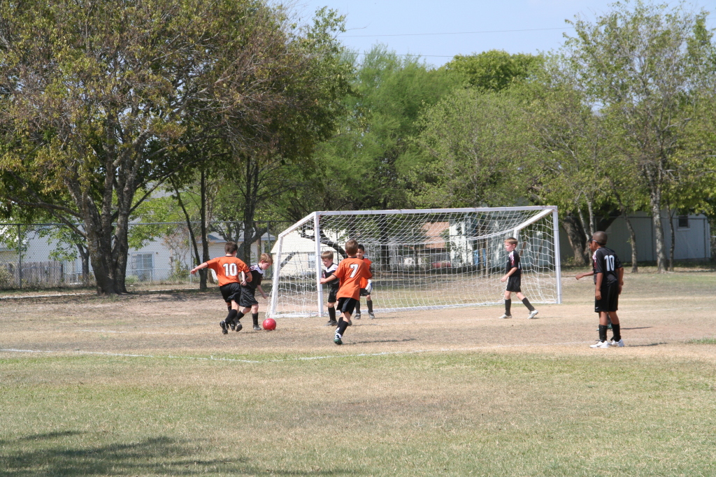 2008/09(September)/20-TigerSharks/1024x768_2008-09-20-TigerSharks-Soccer-038-Matthew-Chance-CJ.JPG
