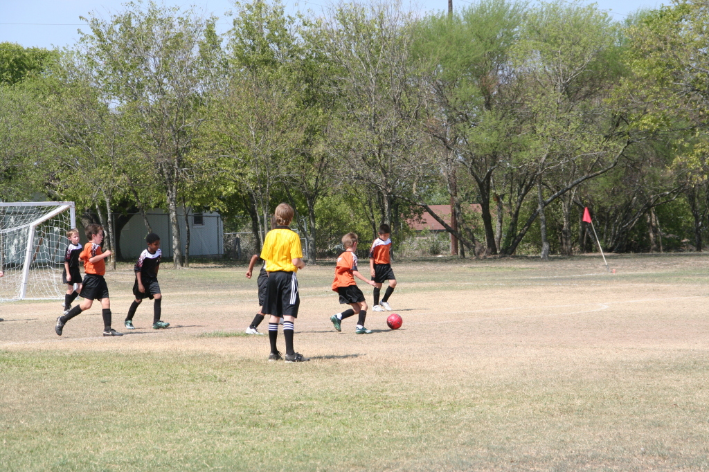 2008/09(September)/20-TigerSharks/1024x768_2008-09-20-TigerSharks-Soccer-045-Matthew-Chance-Zeke.JPG