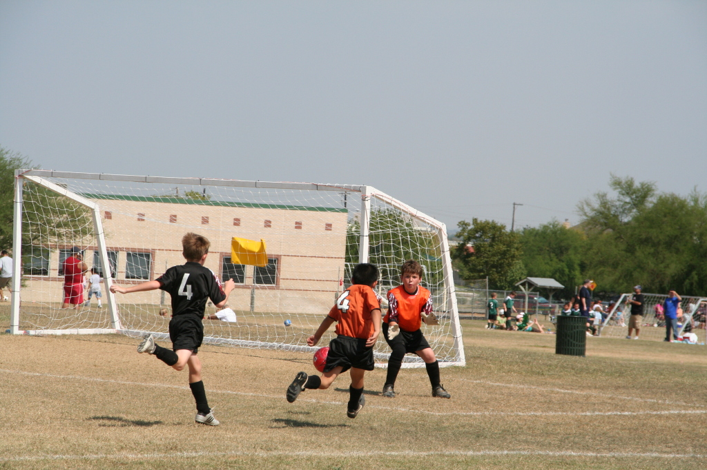 2008-09-20-TigerSharks-Soccer-140-Juan.JPG