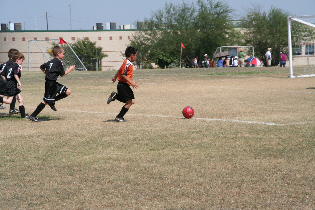 2008-09-20-TigerSharks-Soccer-176-Juan.JPG