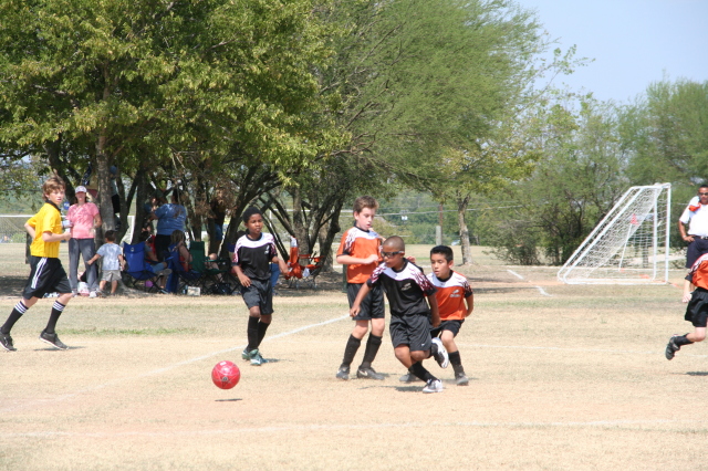 2008-09-20-TigerSharks-Soccer-016-Matthew-Juan.JPG