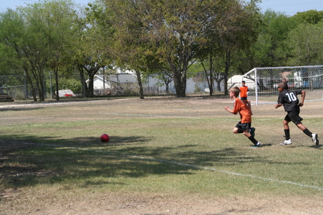 2008-09-20-TigerSharks-Soccer-076-Chance.JPG