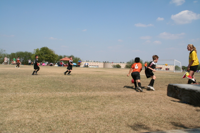 2008-09-20-TigerSharks-Soccer-097-Juan.JPG