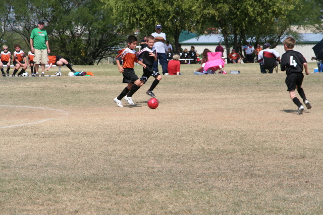 2008-09-20-TigerSharks-Soccer-129-Zeke.JPG
