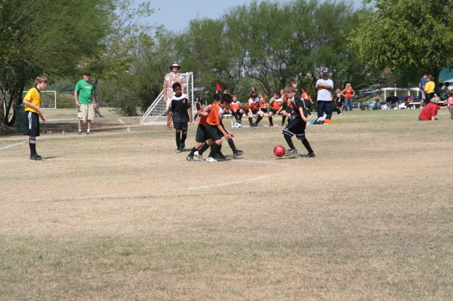 2008-09-20-TigerSharks-Soccer-170-Zeke.JPG
