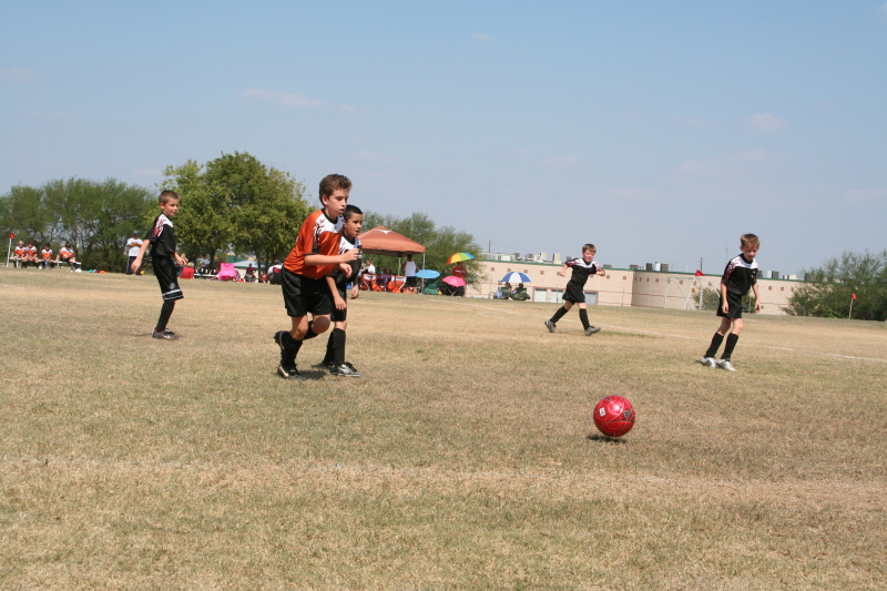 2008-09-20-TigerSharks-Soccer-088-Matthew.JPG
